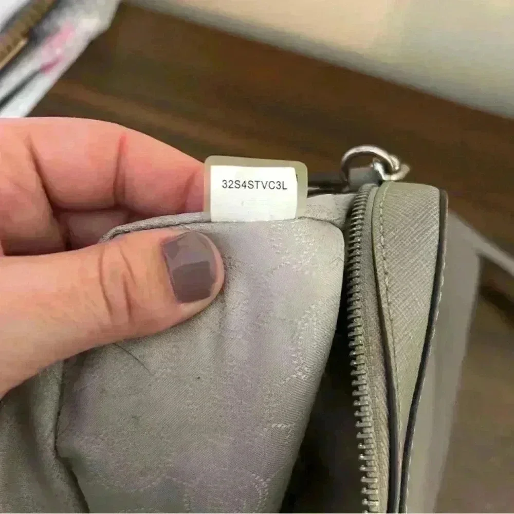 Michael Kors Jet Set Saffiano Leather Crossbody Bag Grey